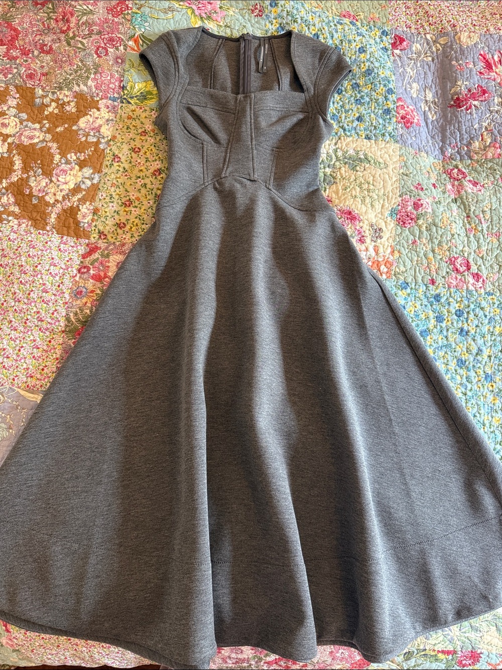 NWT Anthropologie Women’s Gray Fit-and-Flare Cap-Sleeve Dress